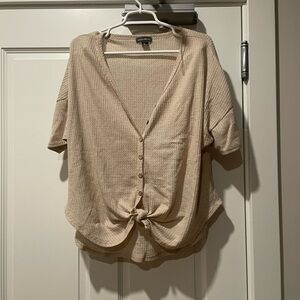 Eddie Bauer Beige Waffle-Knit Button Front Tie Hem Top size large waffle knit